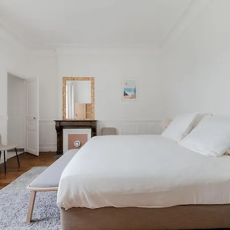 Charming Ground Floor Rue Du Faubourg Saint Honore Appartamento Parigi